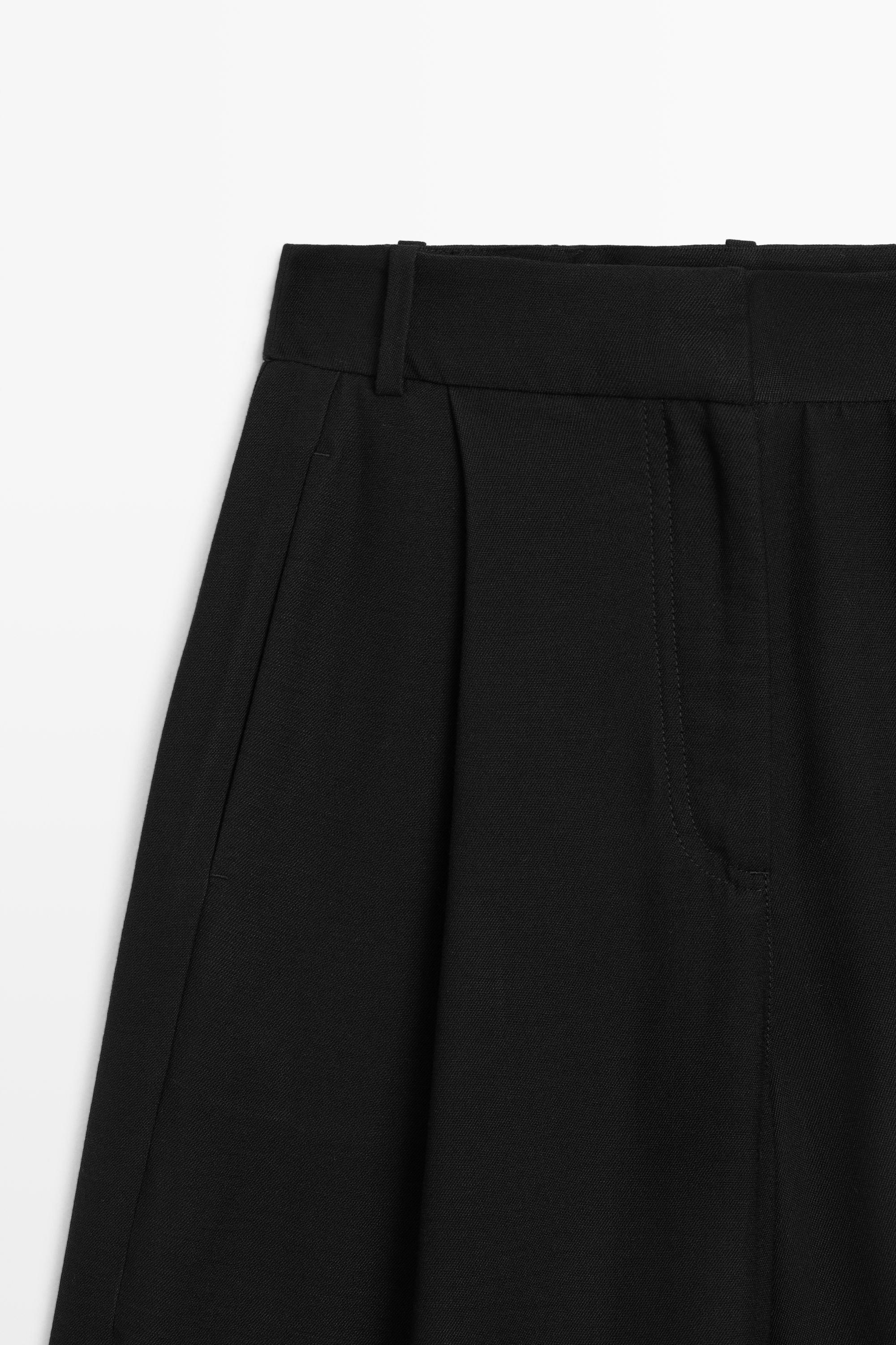 Pleated barrel fit pants